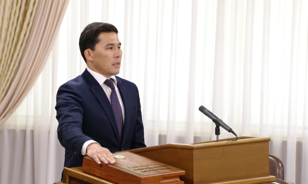 Erbol Kuantaevich, who was appointed Minister of Tourism and Sports, took the oath of office