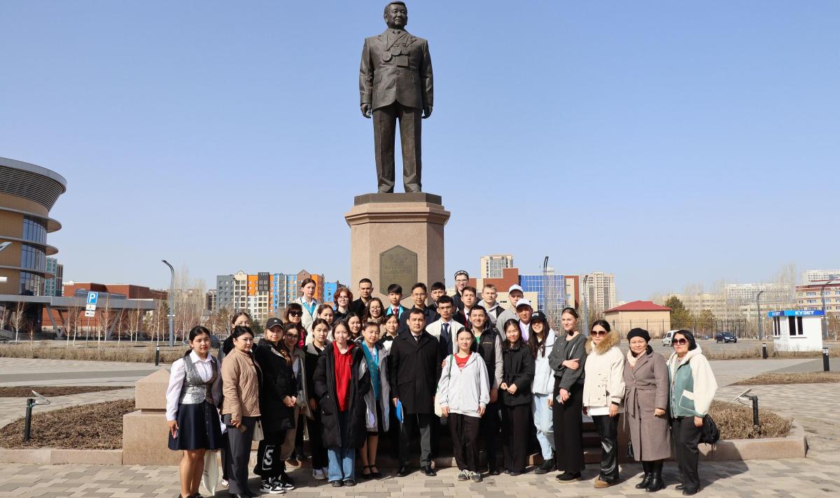 According to the project “All-Kazakhstan Environmental Movement of Creative Youth “Ambassadors of the Earth”, an environmental campaign was held to plant trees “Alley of Friendship”